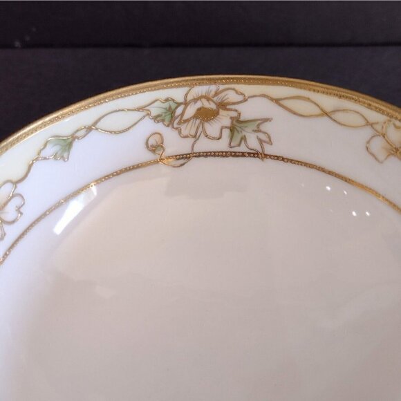 Vintage Nippon Hand Painted 3 Legged Soup Sauce Bowl W/ Saucer Gold Gilt Floral - Picture 6 of 10